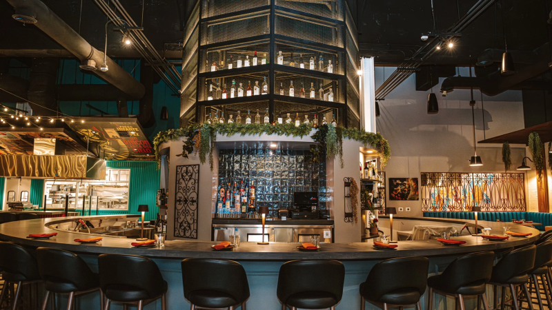 Descanso restaurant interior