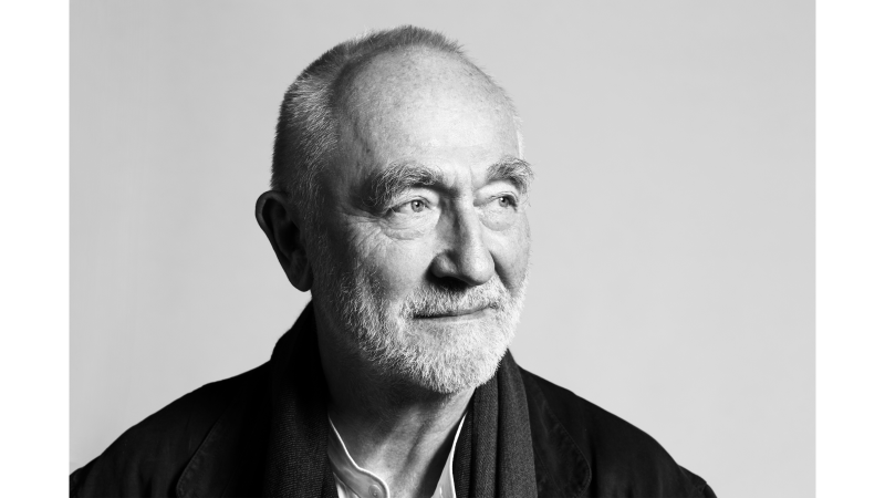 headshot of architect Peter Zumthor