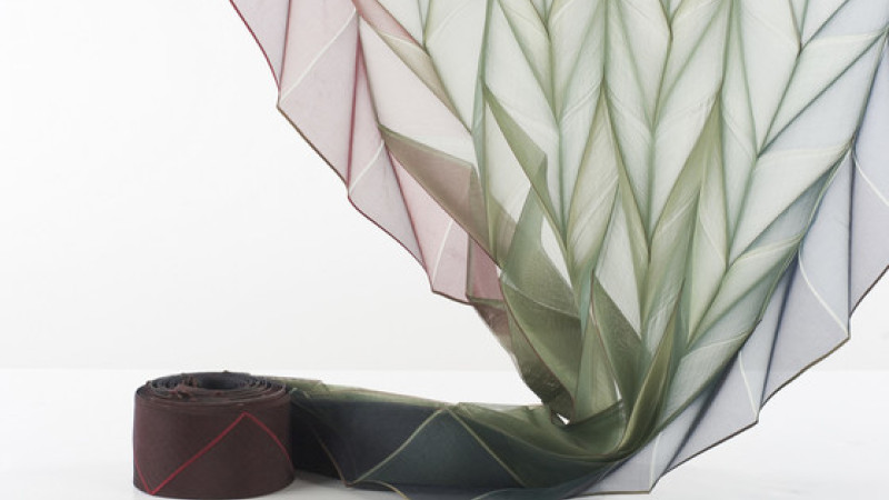 Reiko Sudō, Hiroko Kobayashi, and Mizue Okada for NUNO in collaboration with Takekura Co., Ltd., Origami Pleats, 1997, Los Angeles County Museum of Art, gift of Grace Tsao, © NUNO Corporation, photo © Museum Associates/LACMA