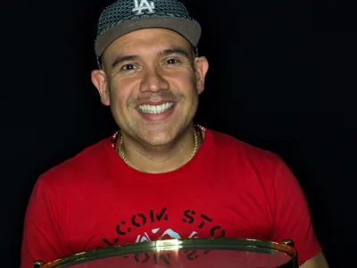 Latin Sounds: Fausto Cuevas y La Moderna 
