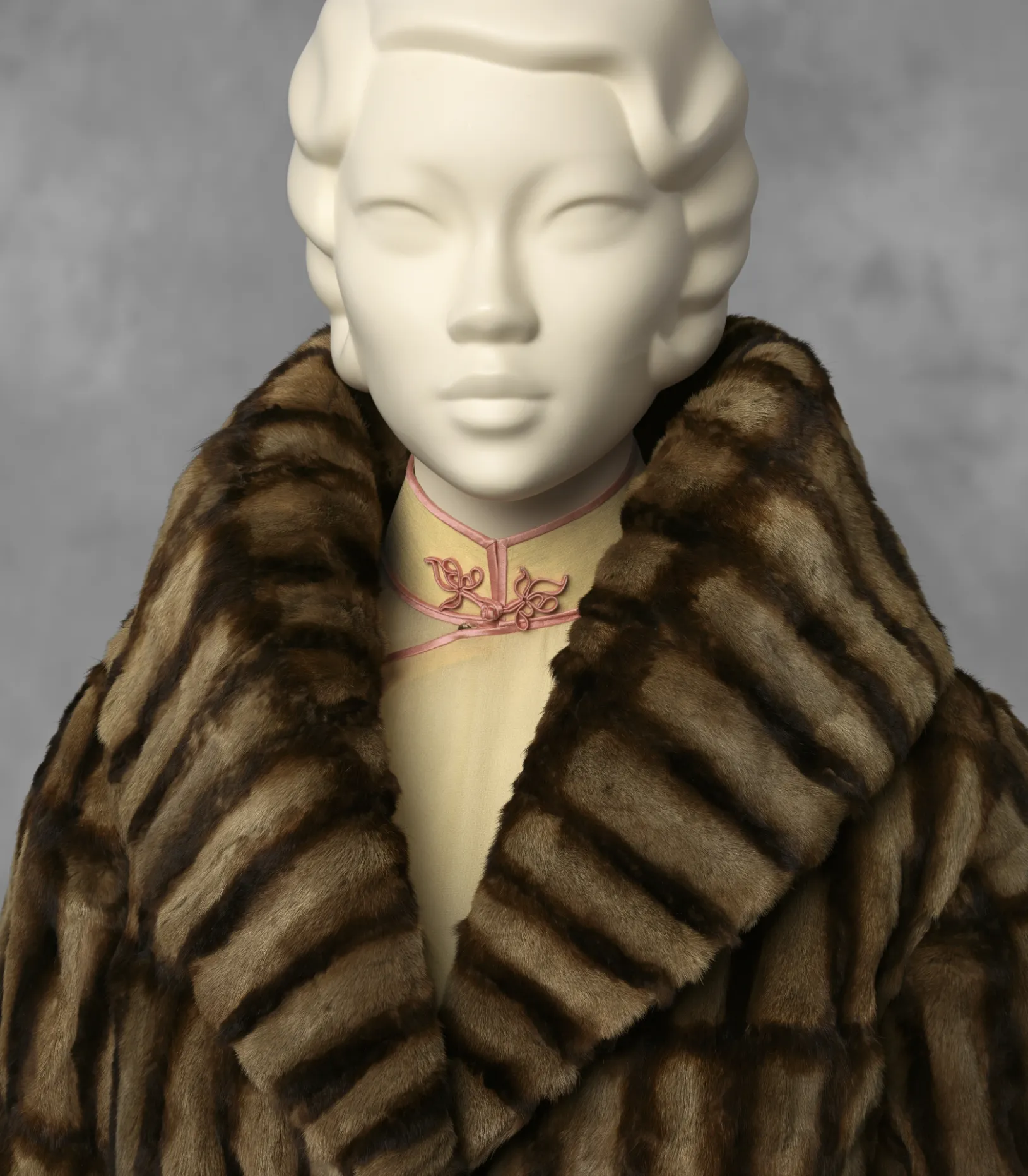  Coat (detail), China, 1937–38, Los Angeles County Museum of Art, gift of Chere Lai Mah, © Jason Wu, photo © Museum Associates/LACMA