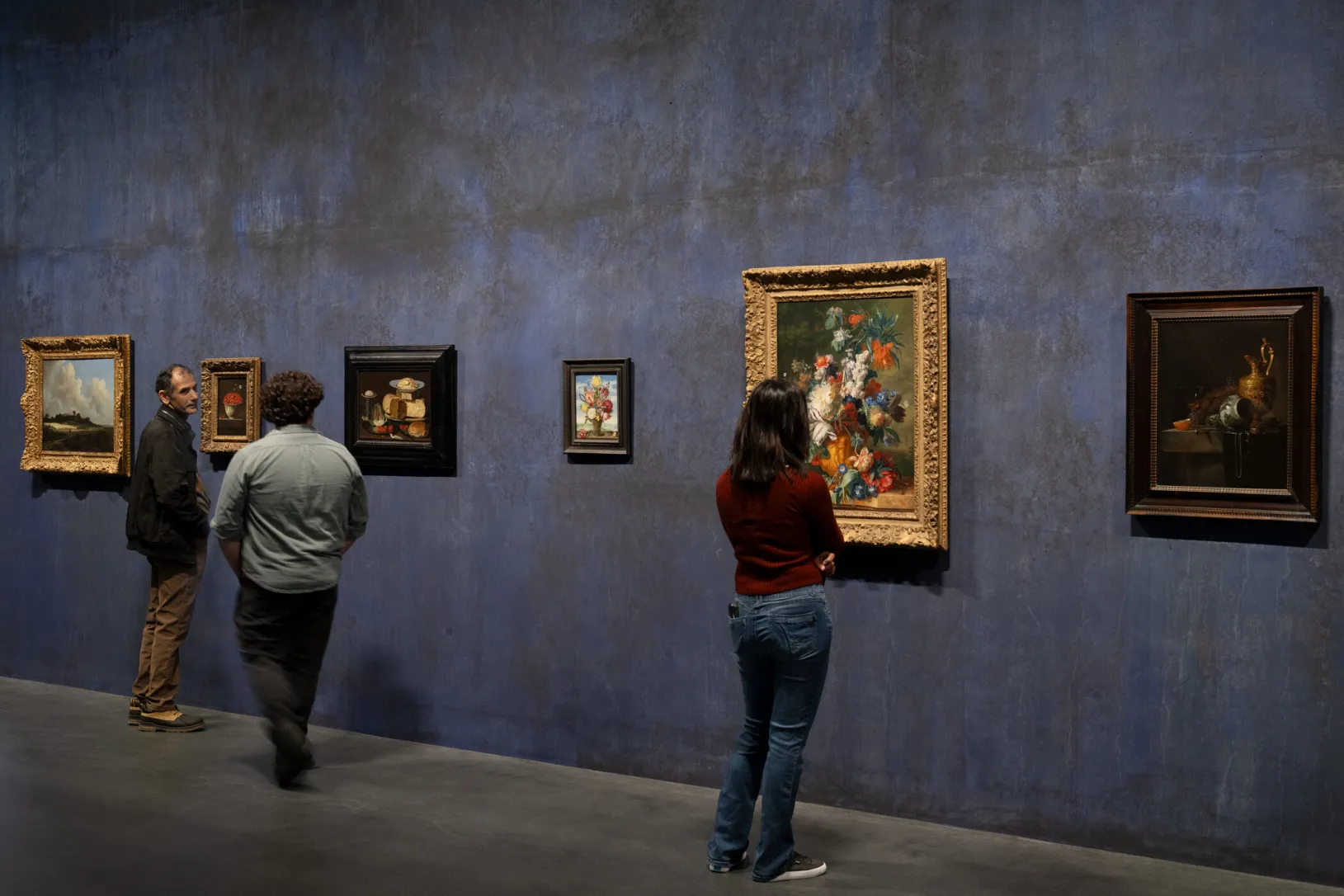 <p>Visitors in the David Geffen Galleries, 2026, Los Angeles County Museum of Art, photo © Museum Associates/LACMA, by Charles Powers</p>