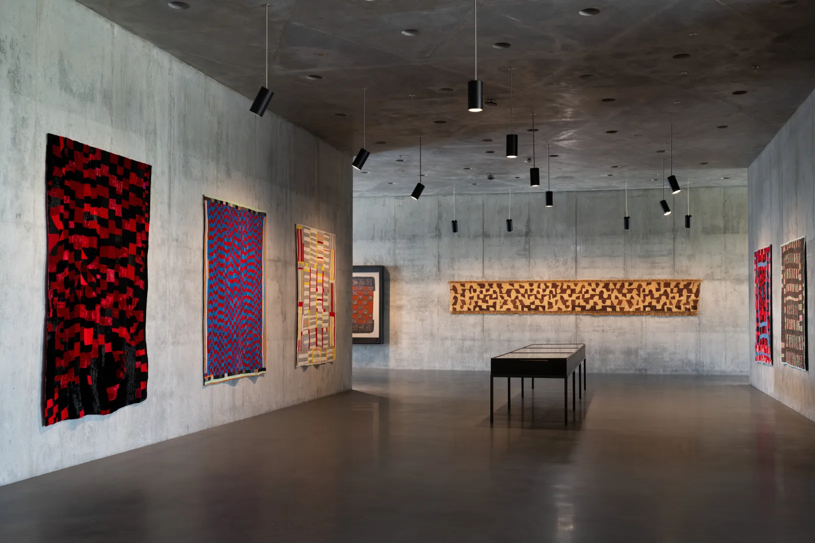 <p>&nbsp;Interior of the David Geffen Galleries at LACMA, photo © Museum Associates/LACMA, by Charlie Powers&nbsp;</p>