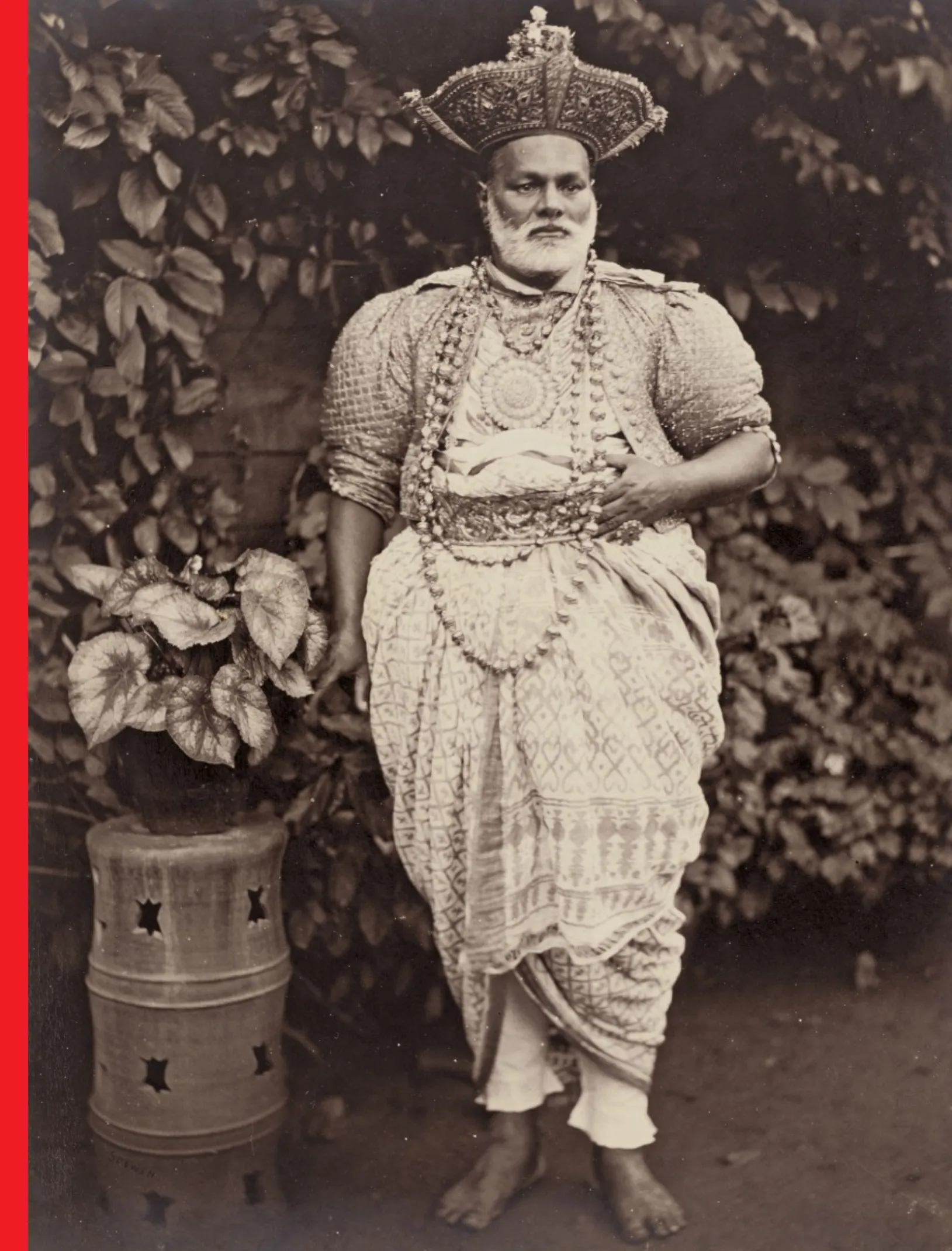 Publication Cover: The Jeweled Isle: The Art of Sri Lanka