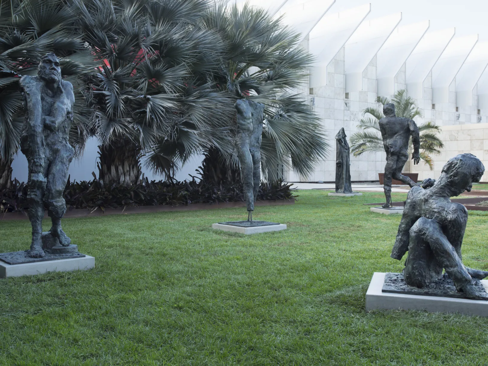 Installation photograph, Liz Glynn: The Myth of Singularity, Los Angeles County Museum of Art, July 11, 2015–February 07, 2016, art © Liz Glynn, photo © Museum Associates/LACMA