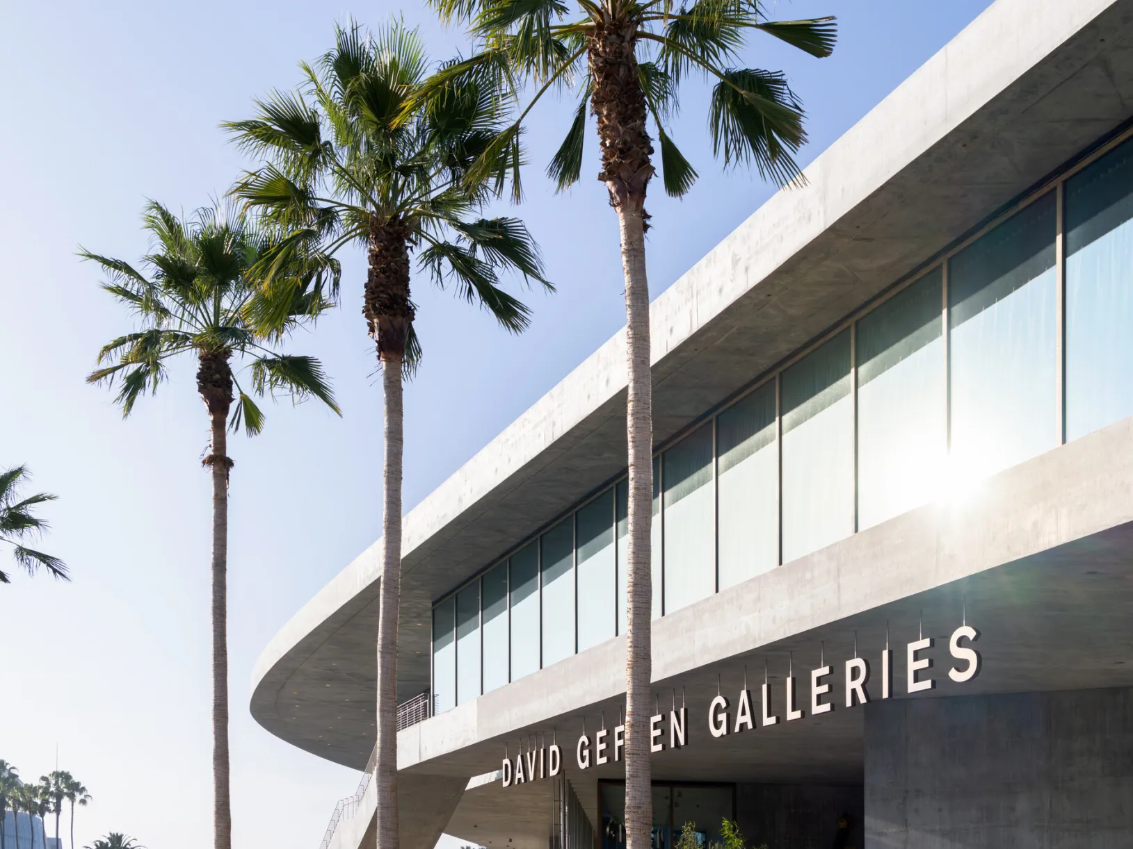 Exterior of the David Geffen Galleries at the Los Angeles County Museum of Art, photo © Iwan Baan