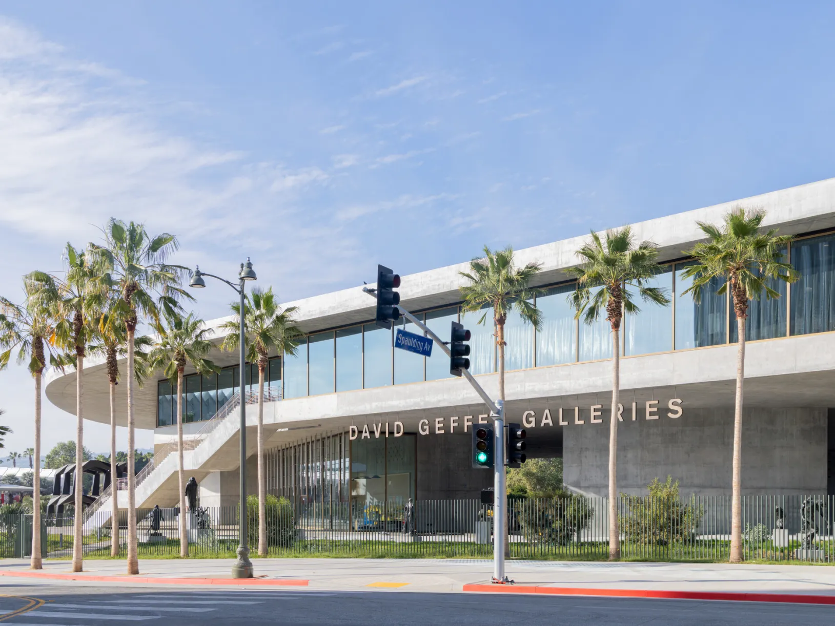 <p>Exterior view northwest from Wilshire Boulevard, David Geffen Galleries at LACMA (exterior view northwest from Wilshire Blvd.), photo © Iwan Baan</p>