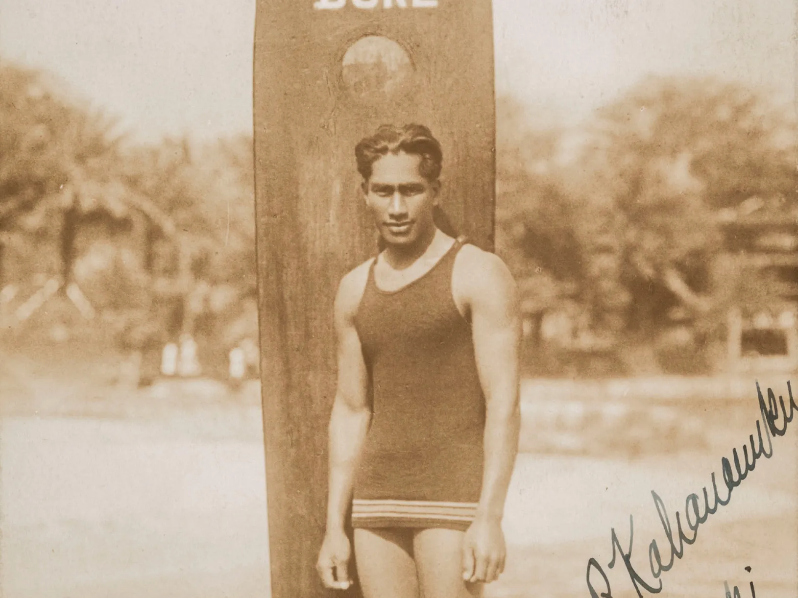 <p>Floyd Lavinius Parks, Duke Kahanamoku, c. 1917, Los Angeles County Museum of Art, partial gift of Mark and Carolyn Blackburn and purchased with funds from LACMA's 50th Anniversary Gala and FIJI Water, photo © Museum Associates/LACMA</p>