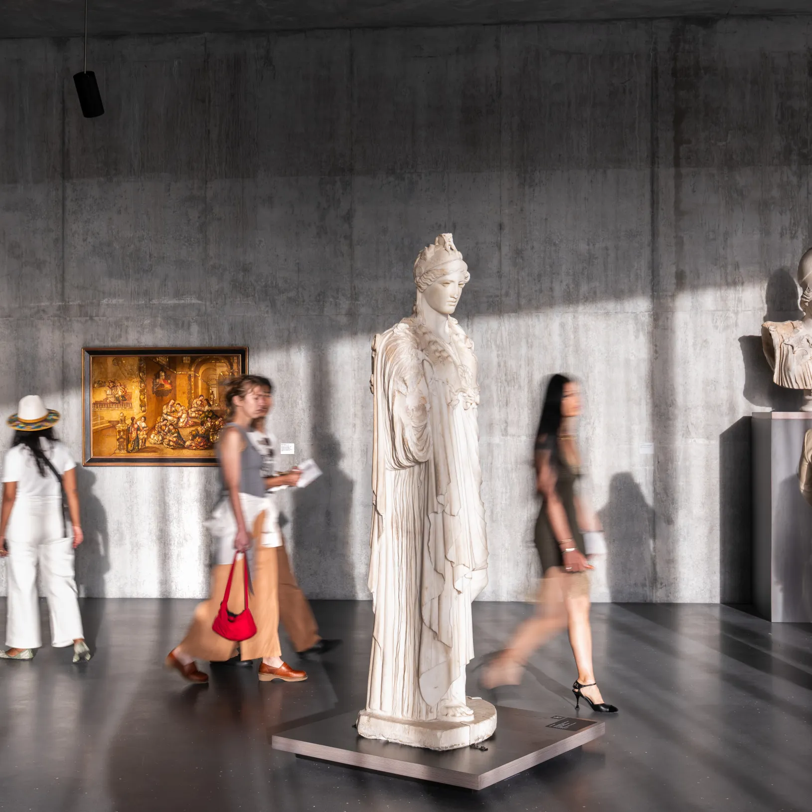 Visitors in the David Geffen Galleries 